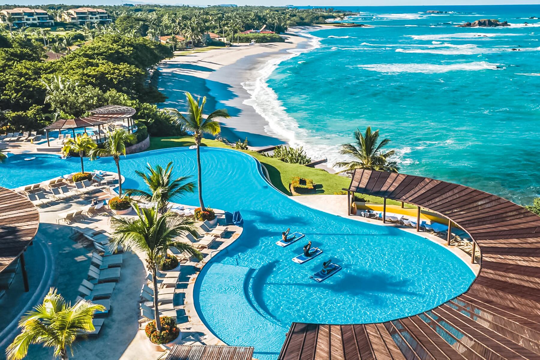 Resorts with Lazy River Waterparks and Pools for Adults