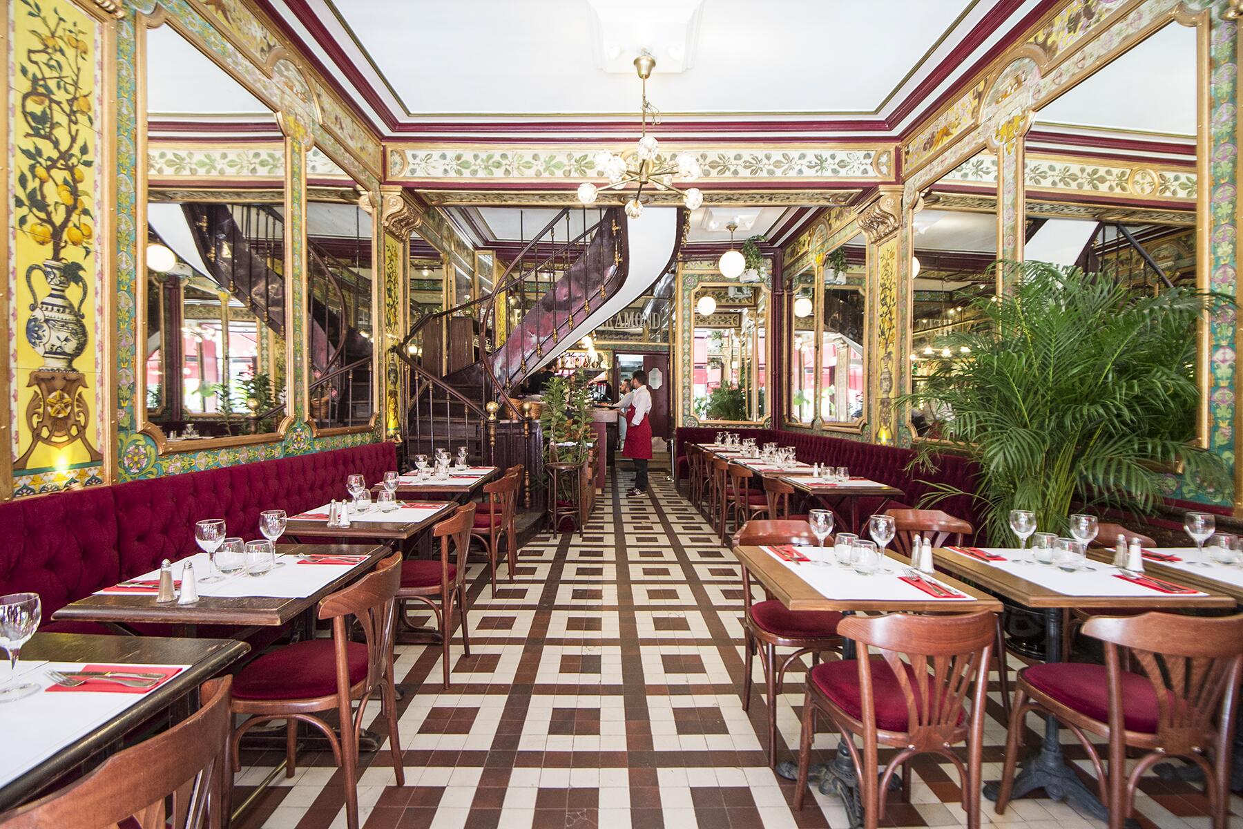 Five-Star Dining on a One-Dollar Sign Budget in Paris