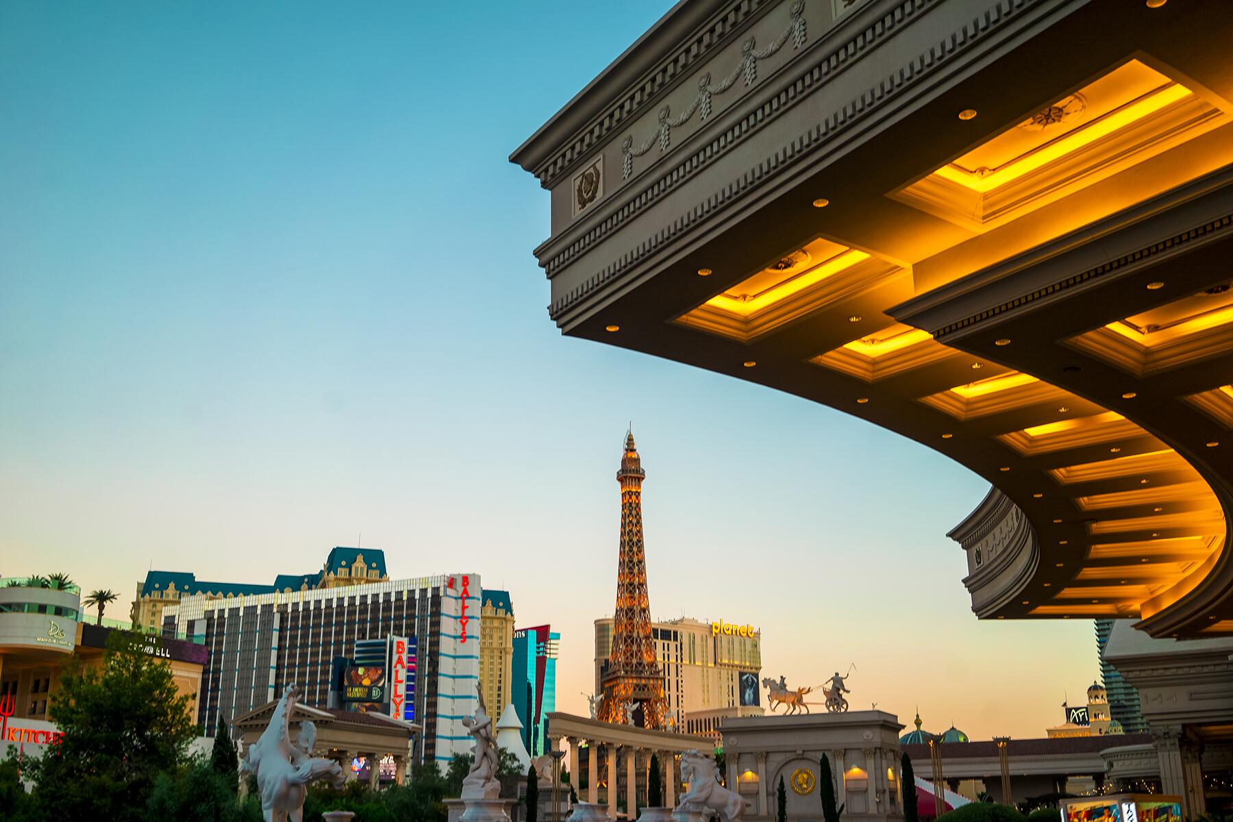 The Perfect 3-Day Weekend Road Trip Itinerary to Las Vegas, Nevada