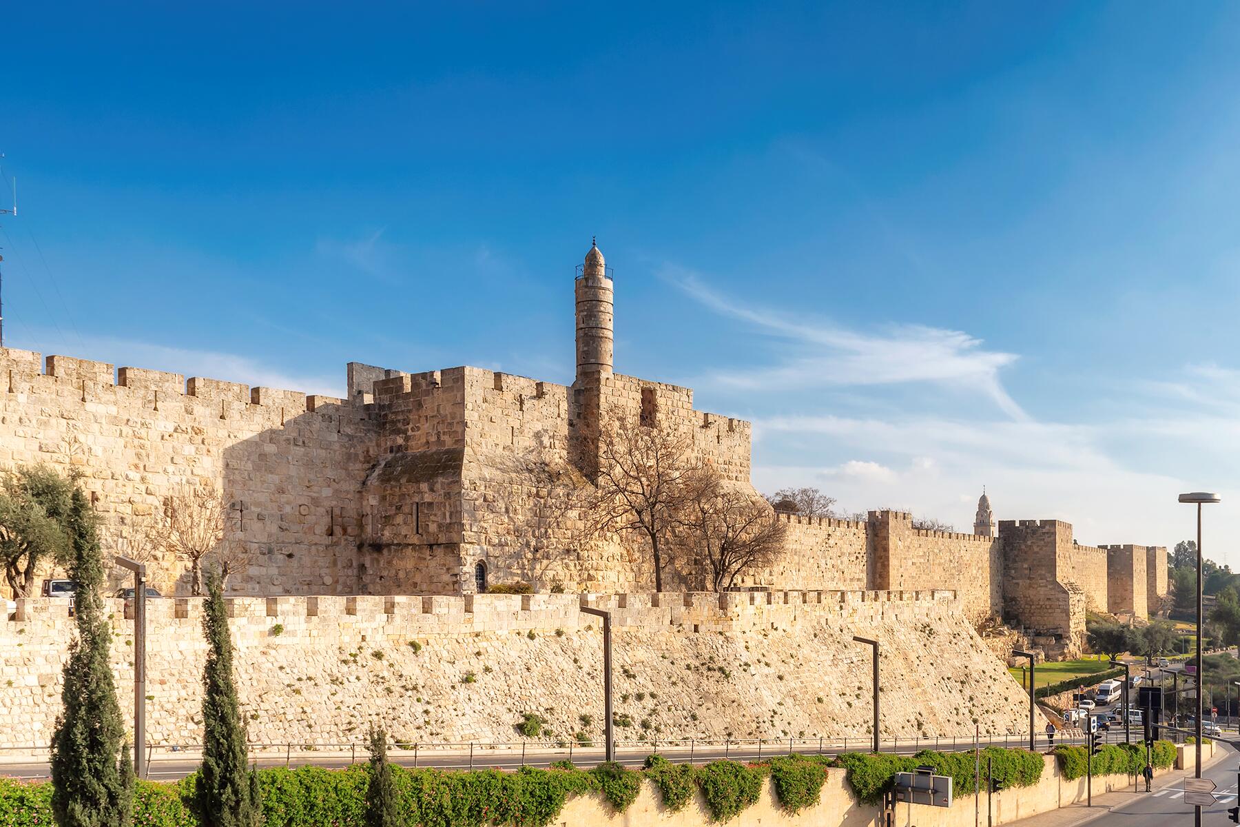 15 Of The Most Remarkable Walled Cities Around The World   03 WalledCities  Jerusalem Shutterstock 1348720250 