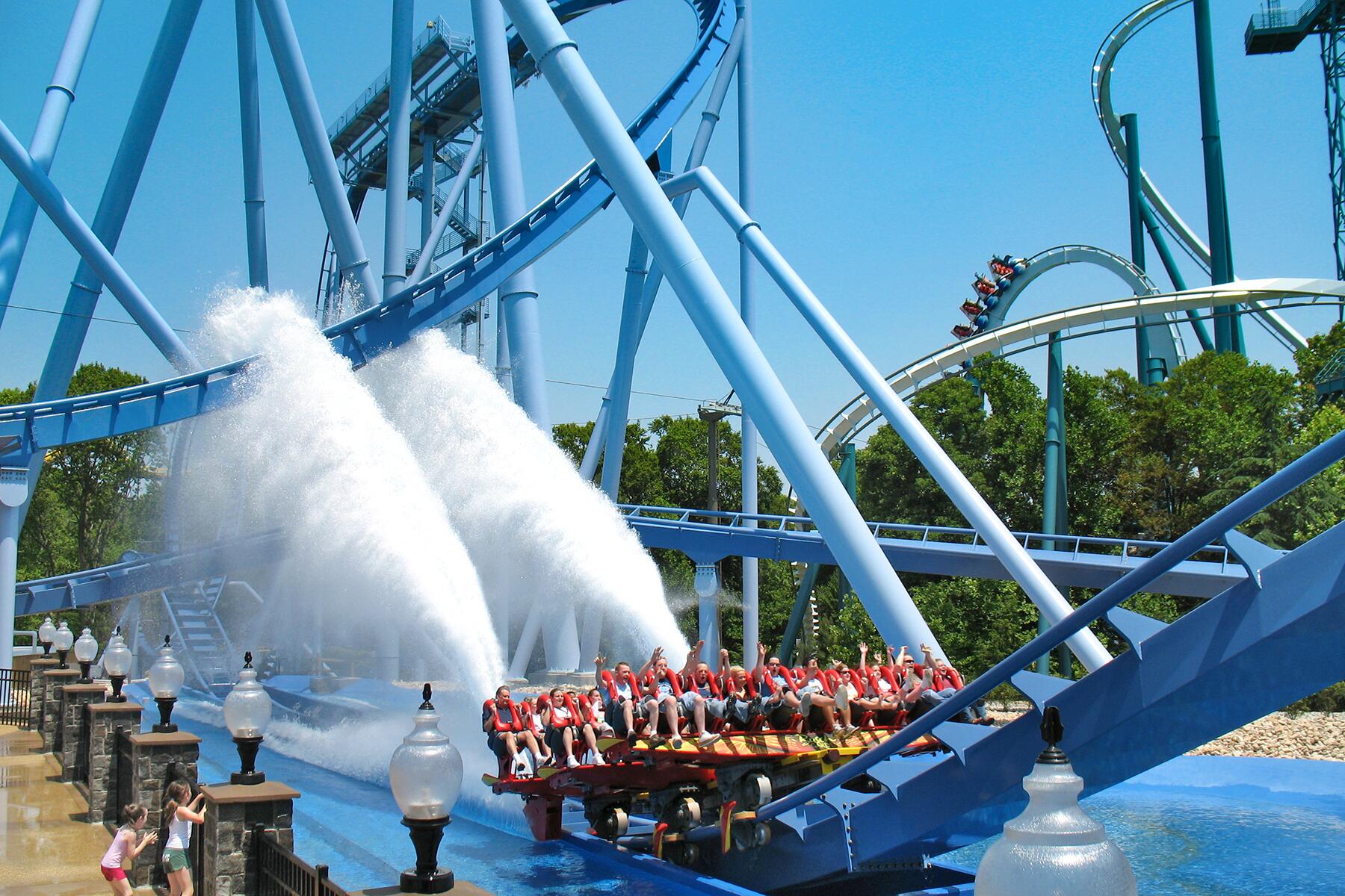 The Scariest Roller Coasters for Thrill Seekers in the United States