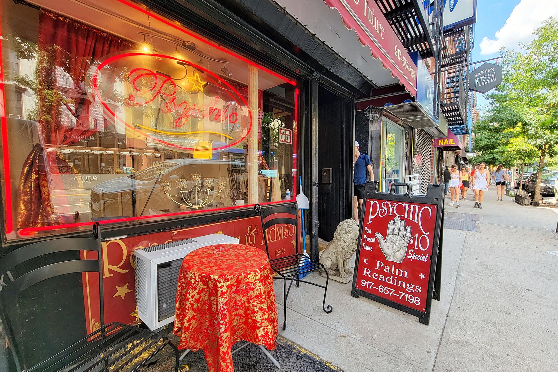 5 Cheap Eats in NYC for $2 or Less - The Frugal Foodies