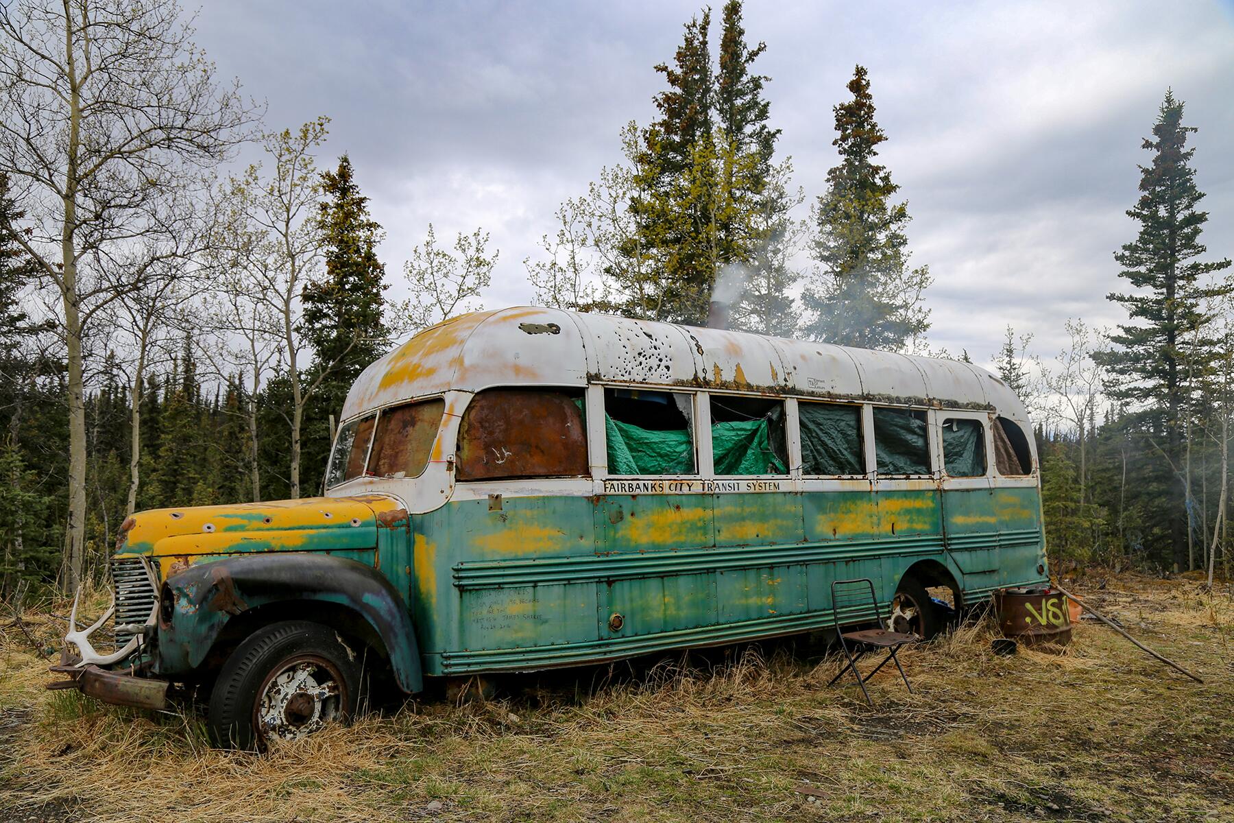 You Can Visit the “Into the Wild” Bus, but Is That What Christopher  Mccandless Would Have Wanted?