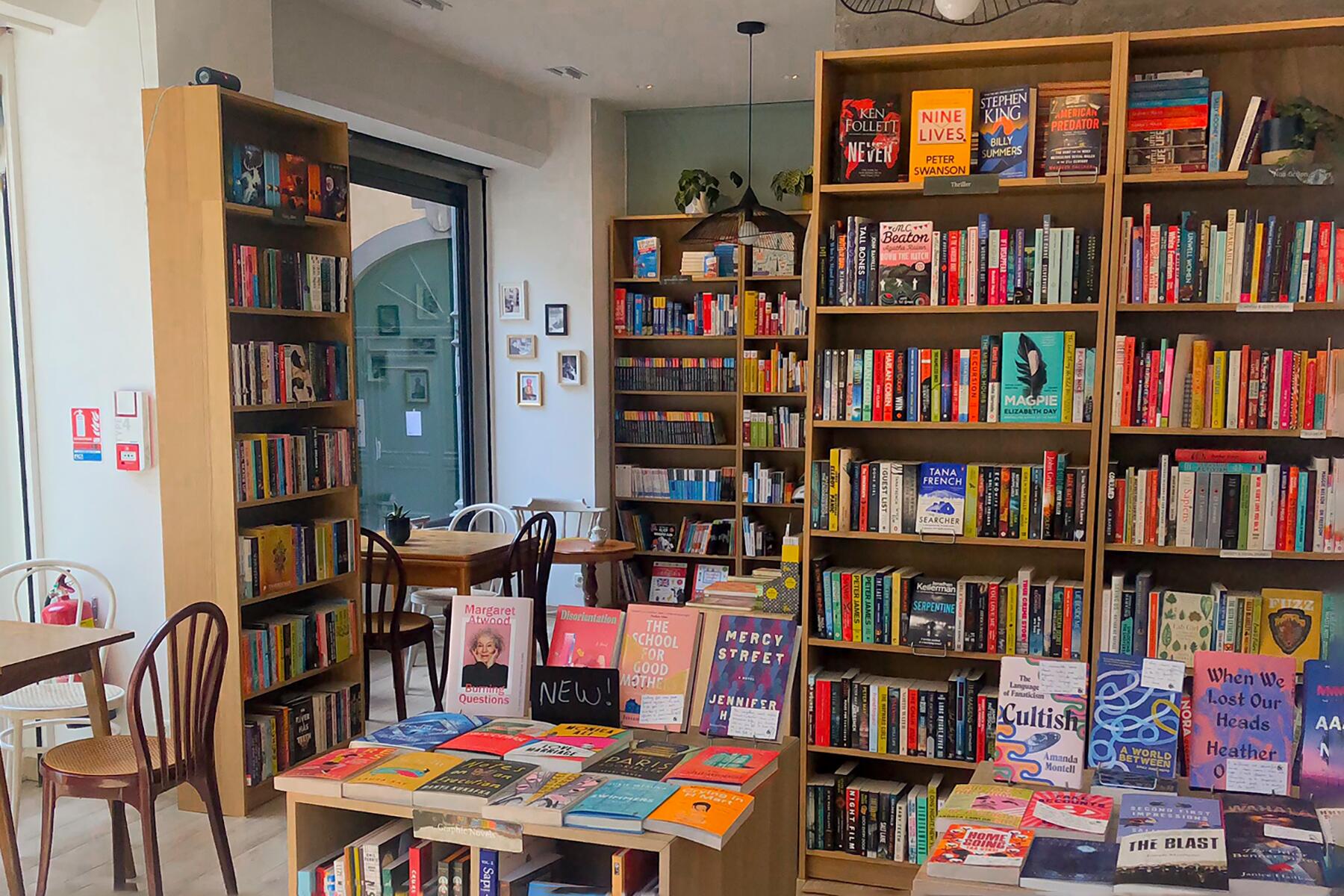 Best Bookstore Cafes in France