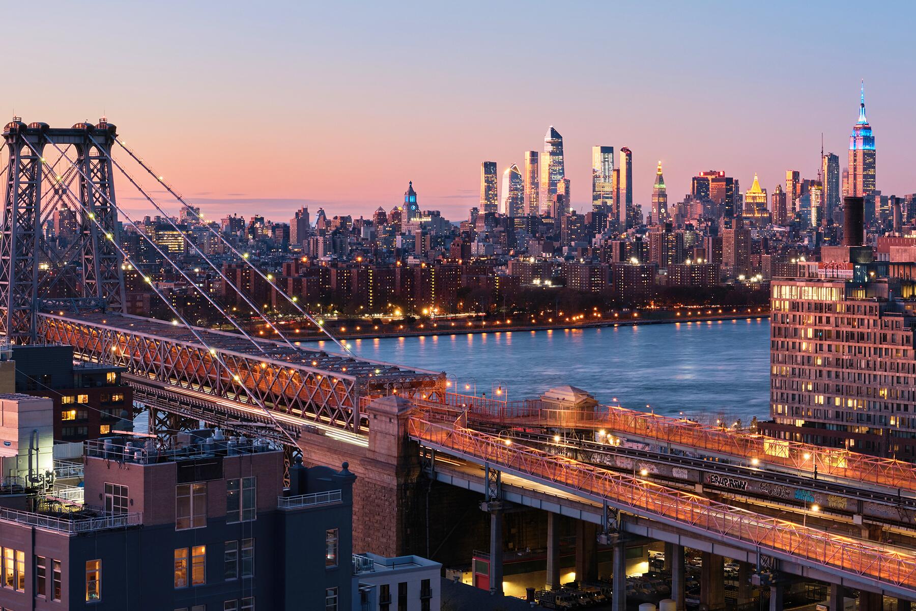 Pedestrian Bridges With the Best Views of New York City