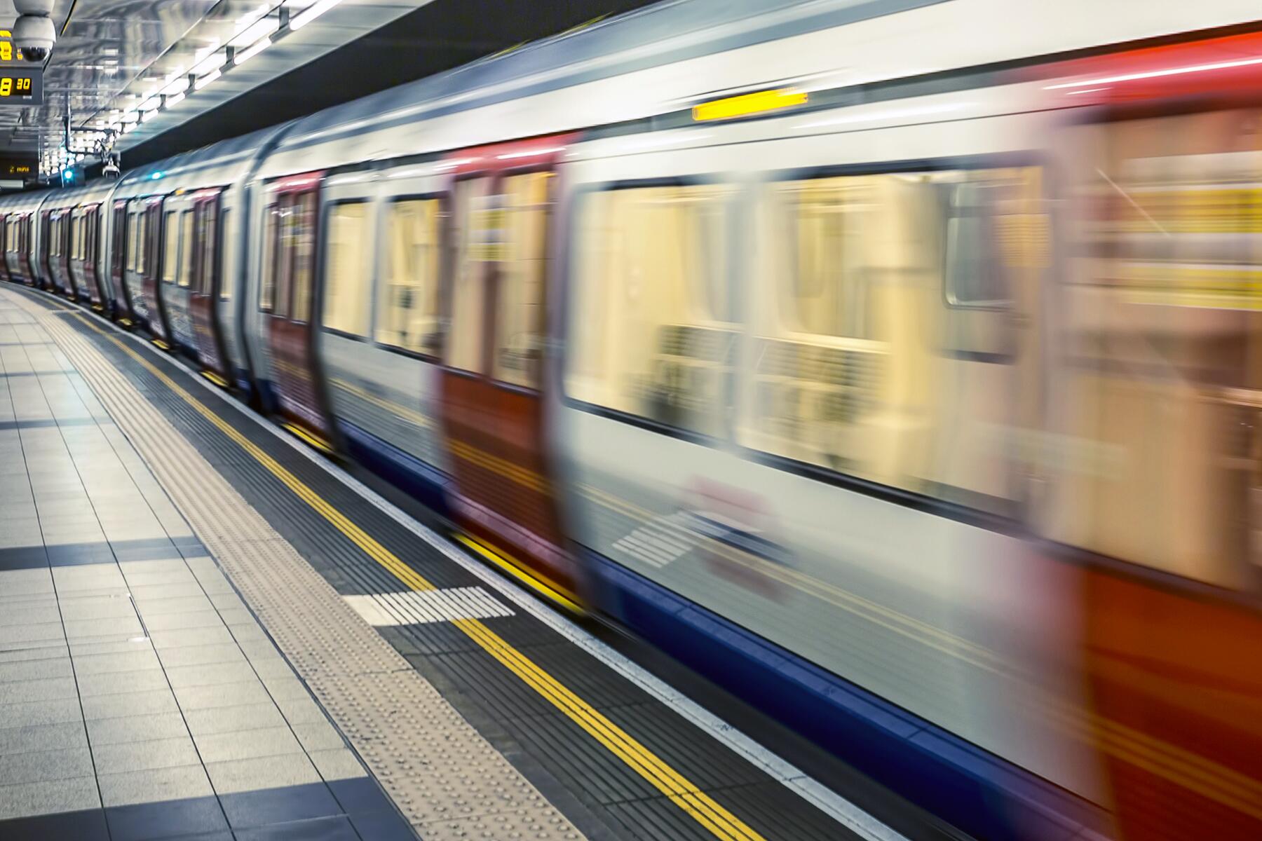 How to Use the Tube, the London Underground